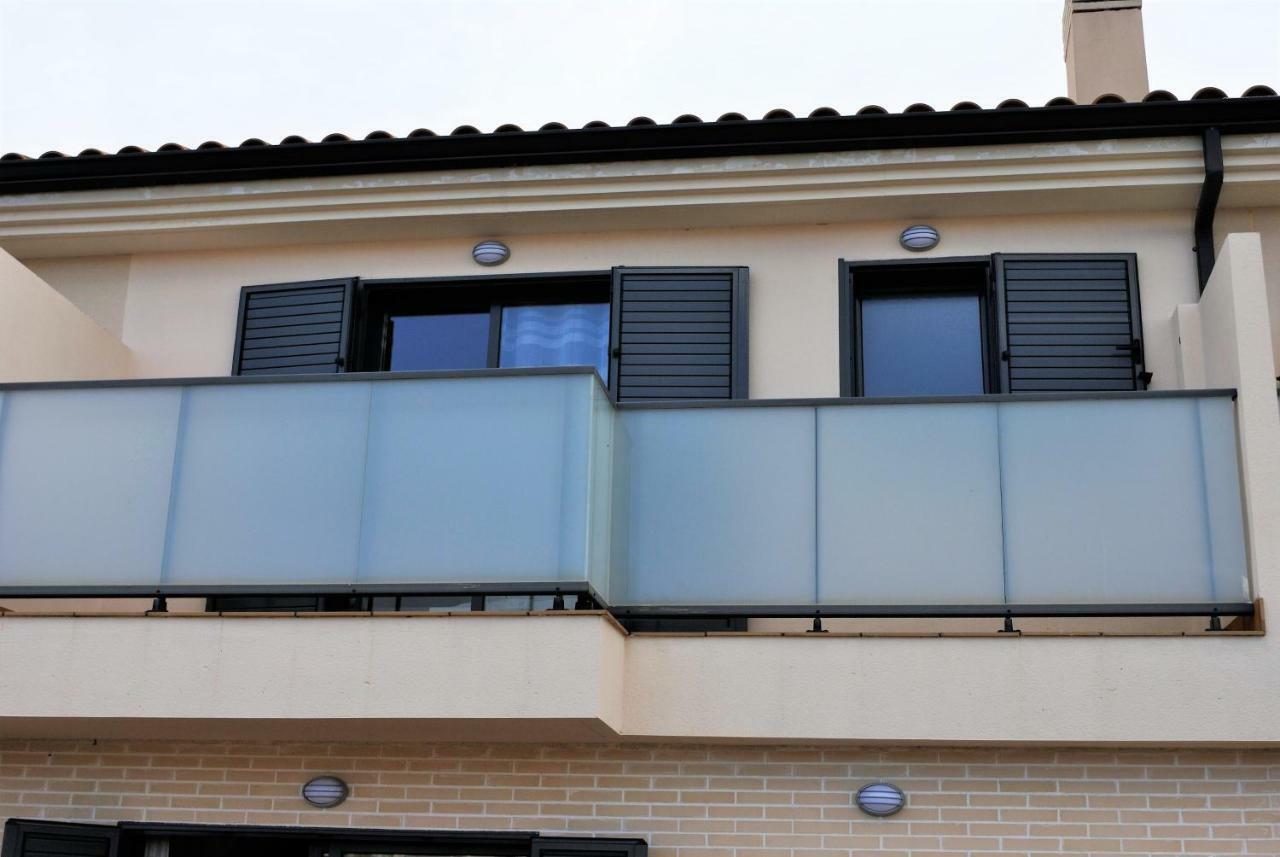 Chalet adosado de lujo para 6 personas en Golf Panorámica Sant Jordi Exterior foto